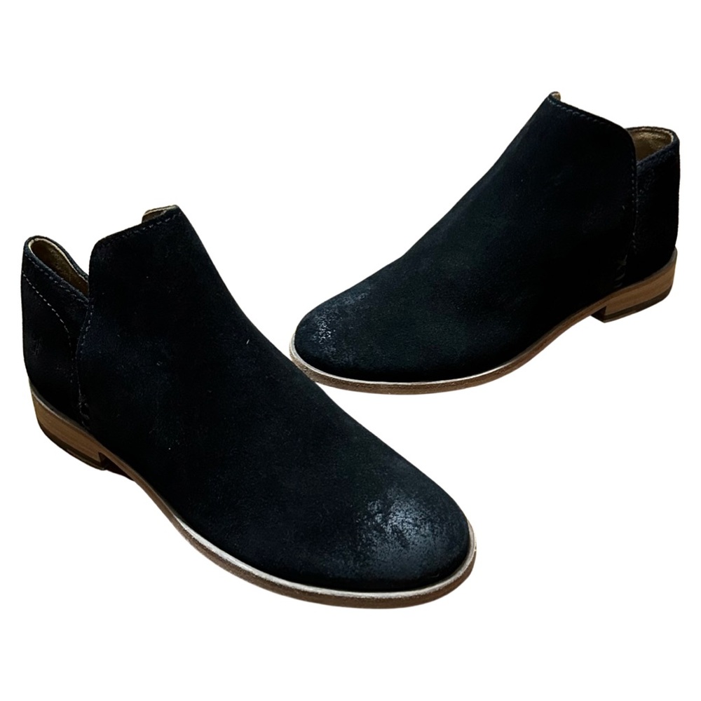 Frye Melissa Shootie suede size 6.5